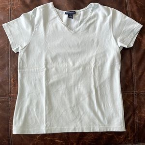 Ann Taylor Women’s v neck size medium baby blue t shirt